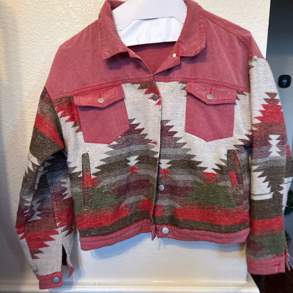 Southwestern Pattern Cropped Jacket MEDIUM modern fit - Picture 3 of 13